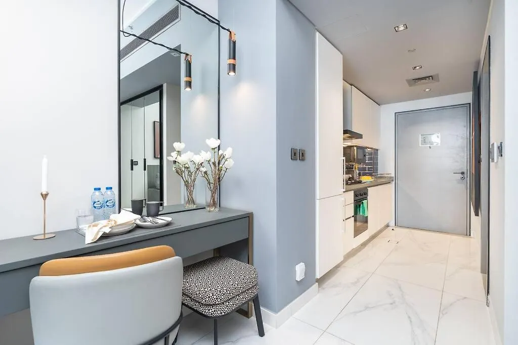 Apartment Vogue Mag318 Downtown Dubai Skyline View With Steps From Burj Khalifa And Dubai Mall