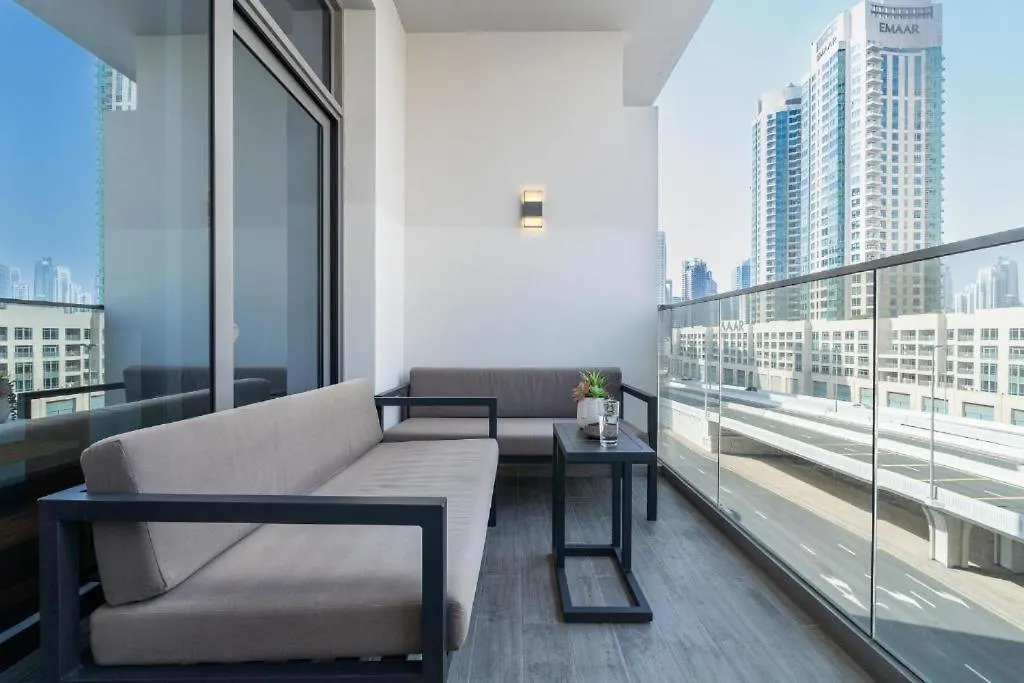 Vogue Mag318 Downtown Dubai Skyline View With Steps From Burj Khalifa And Dubai Mall 0*,  United Arab Emirates