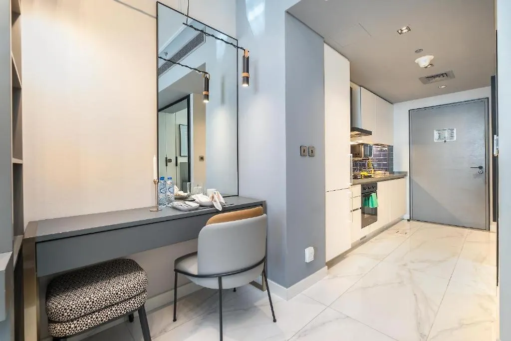 Apartment Vogue Mag318 Downtown Dubai Skyline View With Steps From Burj Khalifa And Dubai Mall